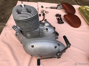 Jawa 250 pérák FJ 1947 s doklady - 4