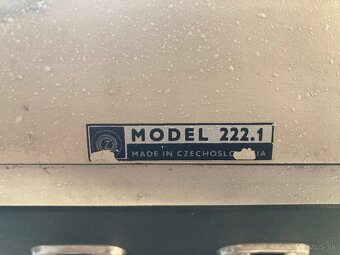 Písací stroj s kufríkom - 4