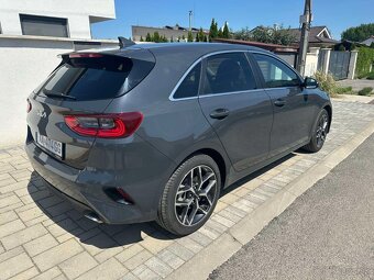 Kia Ceed 1,5 T-GDI 160PS M6 GOLD 10/2023 - 4
