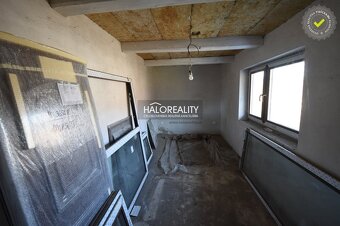 HALO reality - Predaj, chalupa Nová Baňa, rodinný dom - 4