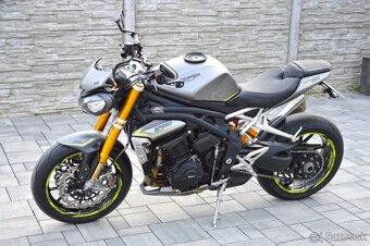 Triumph SPEED TRIPLE 1200 RS 2023 - 4