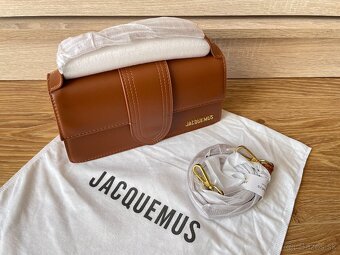 Jacquemus Le Grand Bambino hnedá kabelka - 4