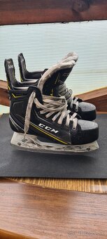 Korcule ccm velkost 5,5 us 39eur - 4