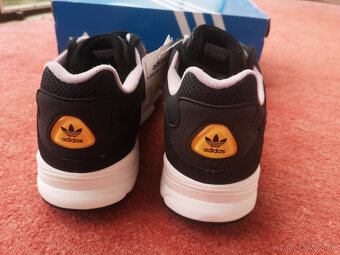 ADIDAS ORIGINLAS pánske tenisky veľkosť 46 2/3 - 4