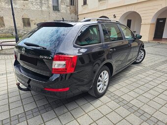 Škoda Octavia Combi 1.6 TDI M5 Elegance Navi Ťažné Orig. KM - 4