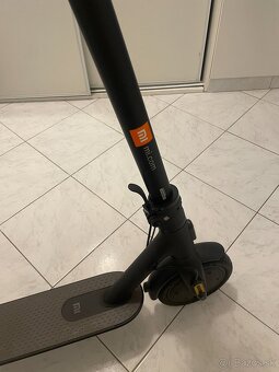 Xiaomi Mi Scooter 1S - 4