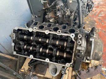 Komplet Motor BKS VW Touareg 3.0 V6 165kw - 4