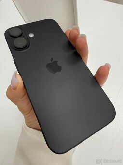  iPhone 16 128GB Black – TOP STAV - 4