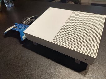 Xbox one s - 4