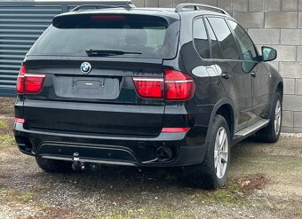 ROZPREDÁME BMW X5 E70 3,5sd 210kw 2011 - 4
