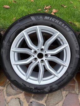 Zimné komplety/BMW X5 265/50 R19 - 4