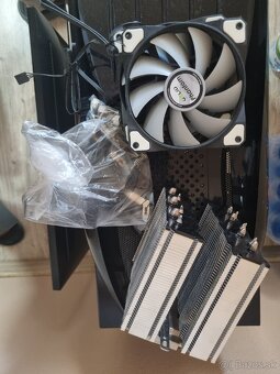 PC skrinka Thermaltake Armor+zdroj 600W+chladič CPU - 4