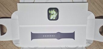 Apple Watch Series 11 GPS + Purple Fog Sport Band - 4