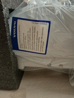 NOVE Volvo V70 XC70 R-Design budiky - 4