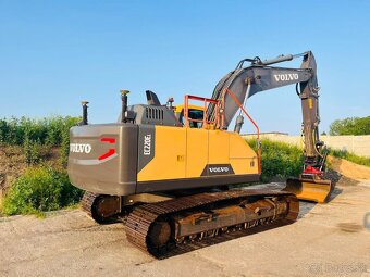 Pásové rypadlo Volvo EC220EL - 4