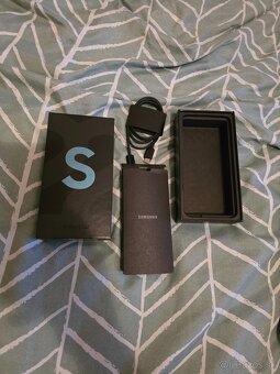 Samsung galaxy S22 5G - 4