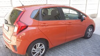 HONDA JAZZ 1.3i-VTEC MT 2015 - 4