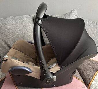 Maxi cosi Cabriofix s Familyfix (izofixovou) základňou - 4