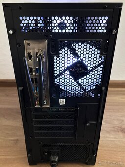 PREDÁM HERNÝ PC - R5 5600X,RTX 3060TI 8GB,16GB DDR4,SSD,HDD - 4