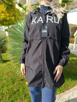 Christian Dior, Karl kabáty - 4