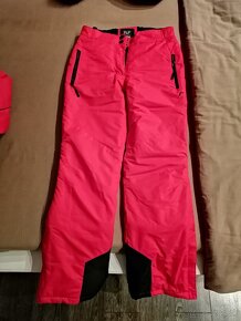 Lyžiarska bunda a nohavice - 4