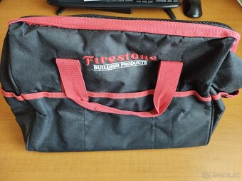 {40}  Taška na náradie - 4