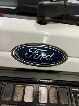 Ford fiesta kufrove dvere 2010 - 4