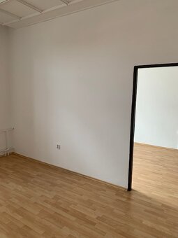 Na prenájom kancelársky priestor 47 m², Nitra centrum - 4