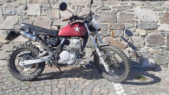 Predam Hondu dominator 650 scrambler - 4