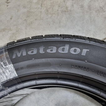 Zimné pneumatiky 215/60 R17 MATADOR DOT2817 - 4