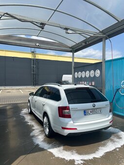 Škoda octavia 2.0 TDI 2015 DSG - 4