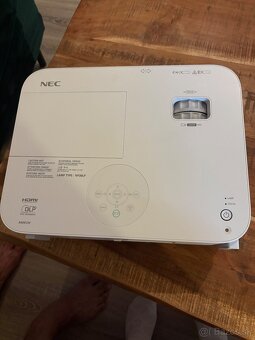 Projektor NEC NP-M403H – Full HD, 4000 lúmenov, HDMI, 72 % ž - 4