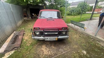 Lada Niva - 4