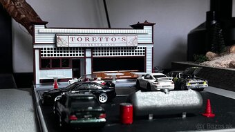 Diorama 1:64 Toretto's Market & Cafe - 4