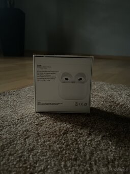 Apple Airpods 3. gen - s bločkom - 4
