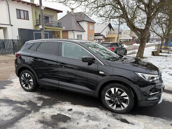 Opel Grandland X 1.2 Turbo - 4