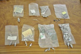 TESLA polovodiče - 4