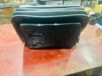 Mechanické odpruženie sedadla traktor - 4