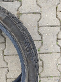 Pirelli 235/35R19 - 4