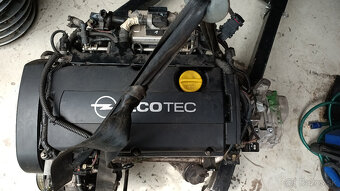 Komplet motor GM Z18XER Opel 1.8 16v 175tis. km - 4