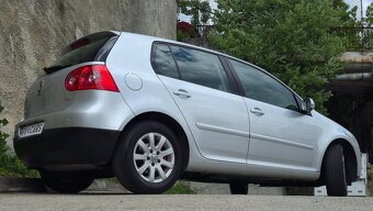 Volkswagen Golf V 1.9tdi-77kw-Bez DPF-2.majiteľ-kúpené na SK - 4