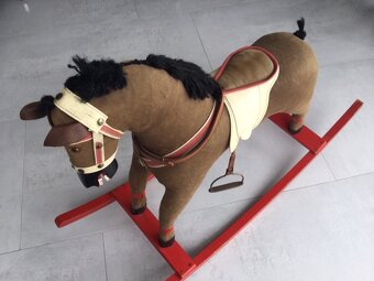 konik - 4