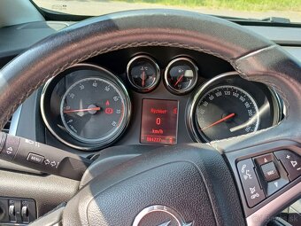 Opel Astra 1,4Turbo - 4