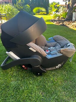 Autosedačka Cybex Aton 5 + báza - 4