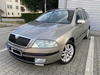 ŠKODA OCTAVIA COMBI 1.9 TDI 77KW ELEGANCE - 4