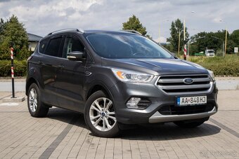 Ford Kuga 2.0 TDCi Duratorq 150k Titanium FWD - 4
