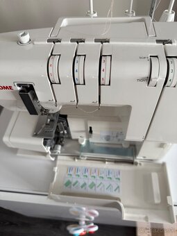 Coverlock Janome 2000CPX - 4