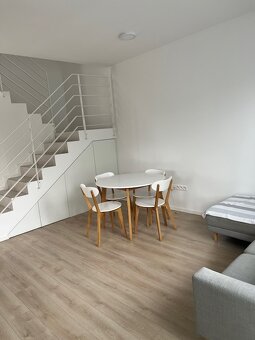 3-izbový byt v dvojdome so záhradkou a parkovaním - 4