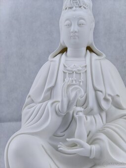 Buddha Guan yin čínskej bódhisattvy súcitu a milosrdenstva - 4