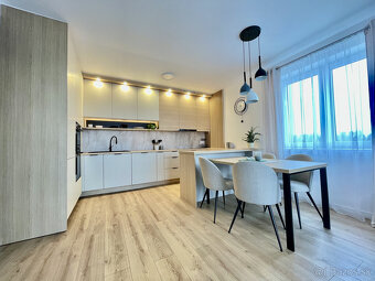 A-W REAL | PRENÁJOM ZARIADENÉHO 2-IZBOVÉHO BYTU S PARKOVACÍM - 4